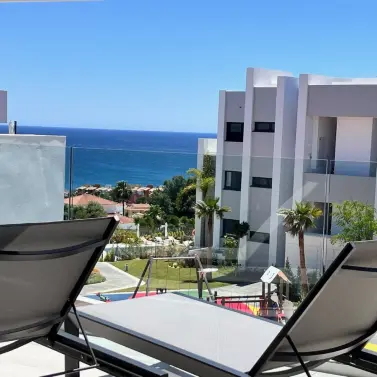 Short-term rent of middle floor apartment in Manilva