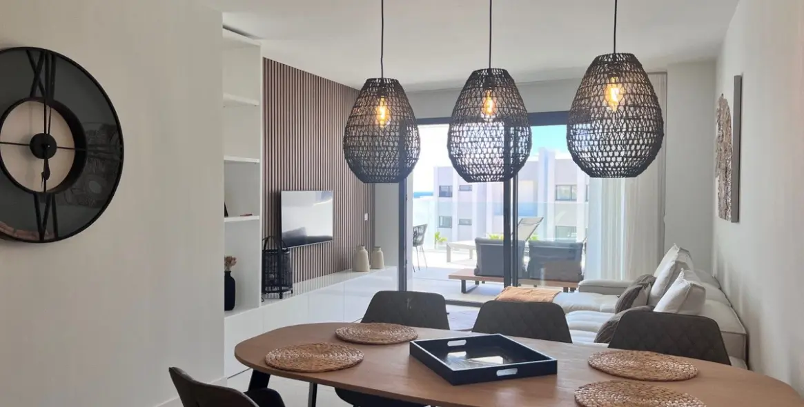 Short-term rent of middle floor apartment in Manilva 8