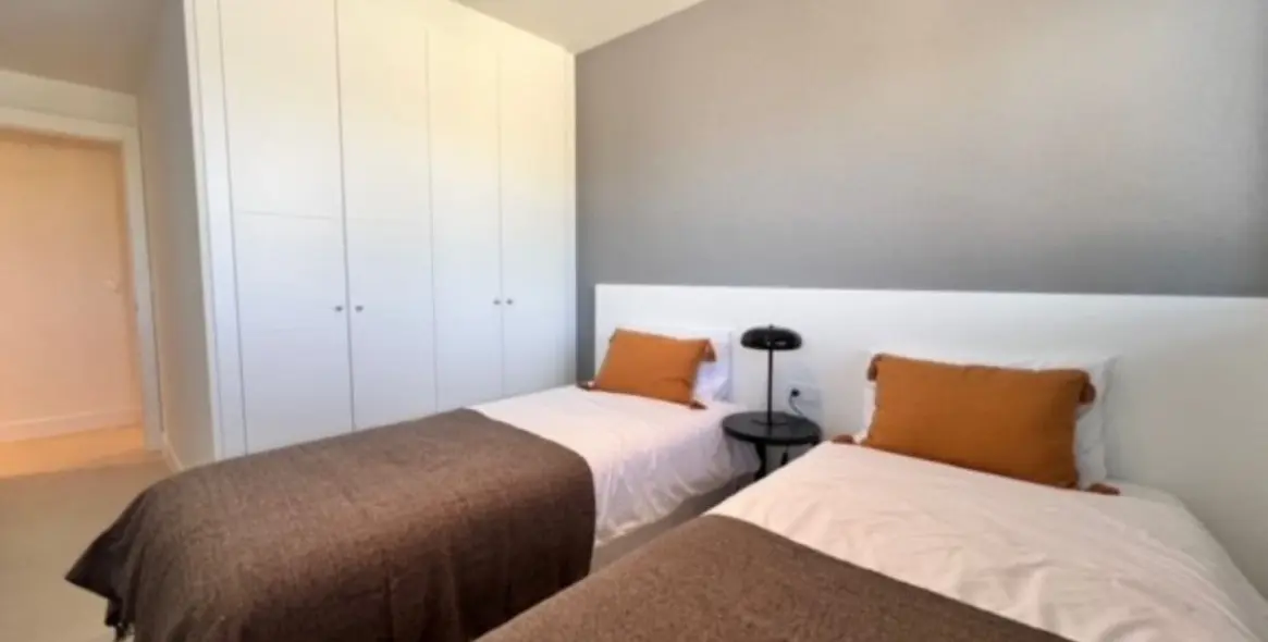 Short-term rent of middle floor apartment in Manilva 17