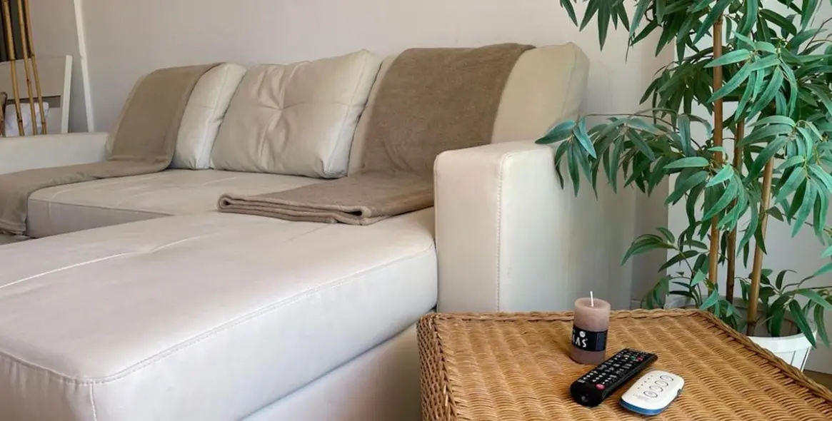 Alquiler a corto plazo de ático en Marbesa 4