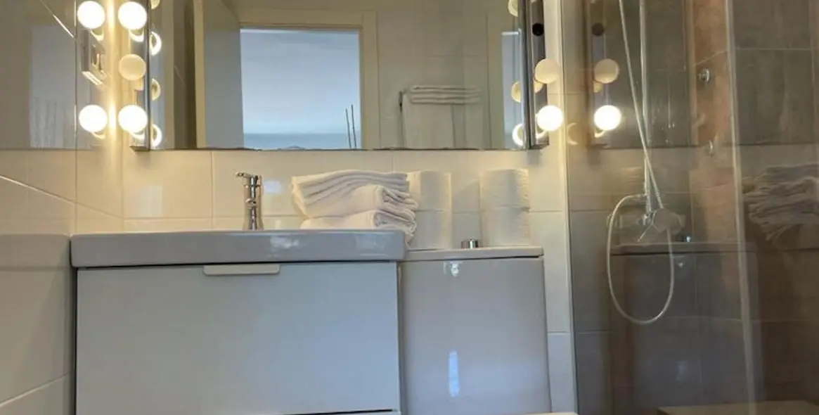 Alquiler a corto plazo de ático en Marbesa 10