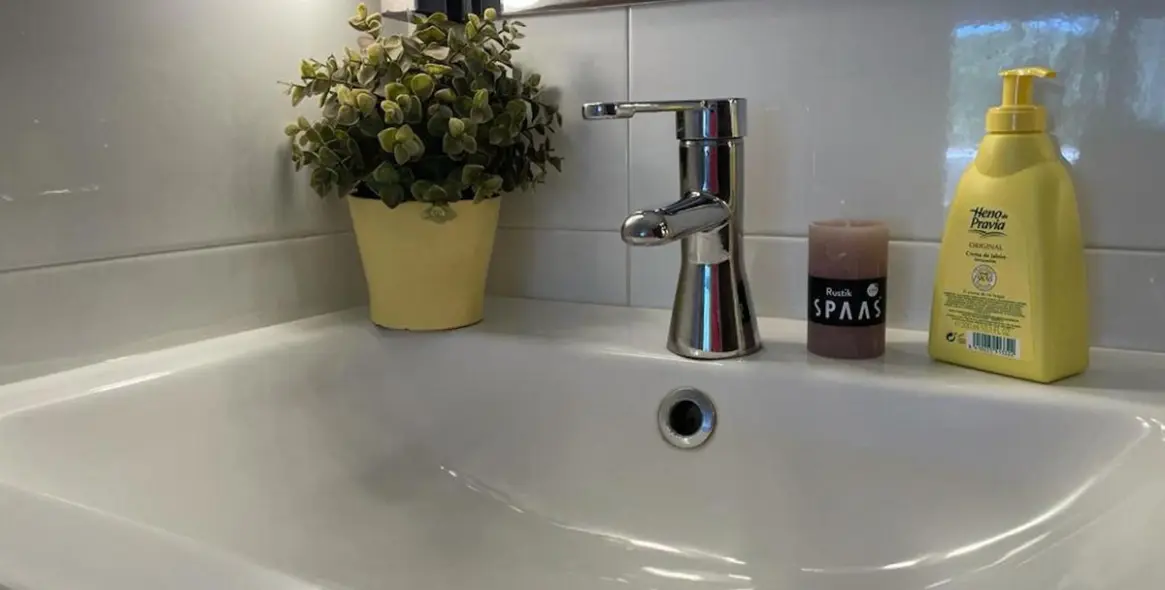 Alquiler a corto plazo de ático en Marbesa 12