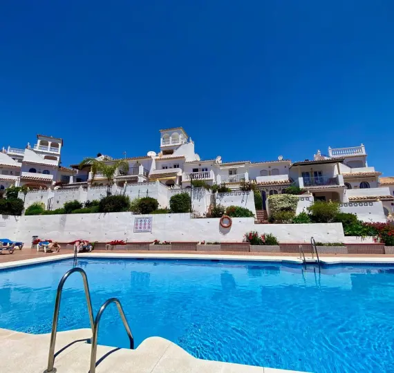 Long-term rent of townhouse in Marbella