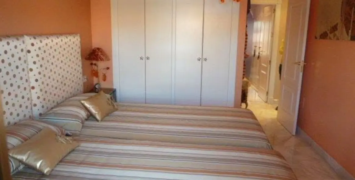 Краткосрочная аренда апартаментов на первом этаже в Málaga 11