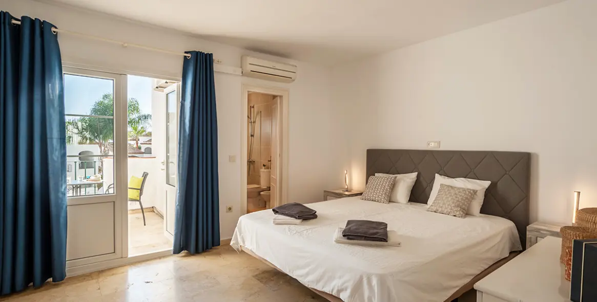 Краткосрочная аренда таунхауса в Estepona 16