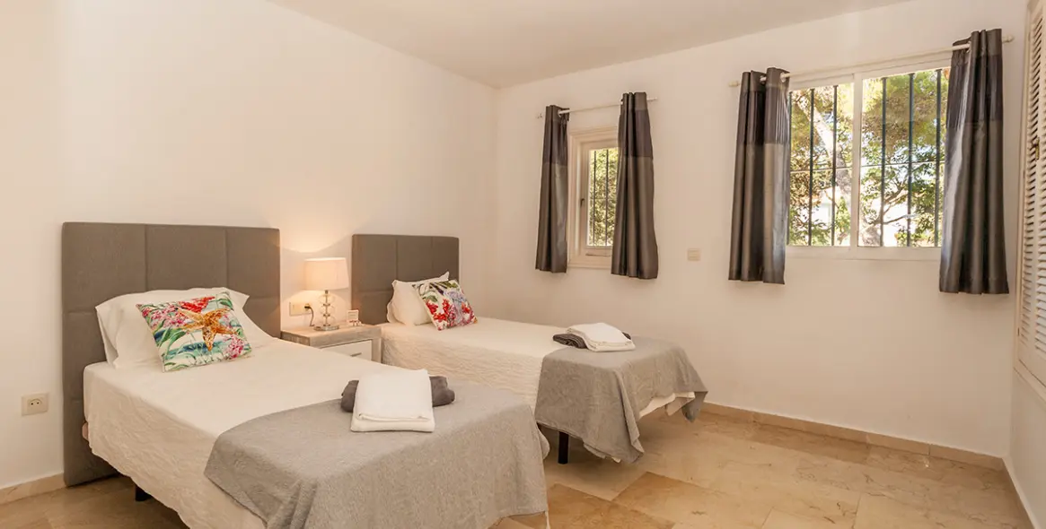 Краткосрочная аренда таунхауса в Estepona 26