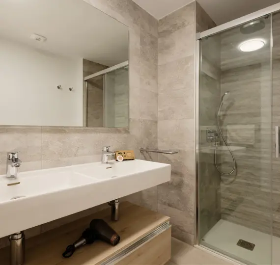 Long-term rent of middle floor apartment in Estepona