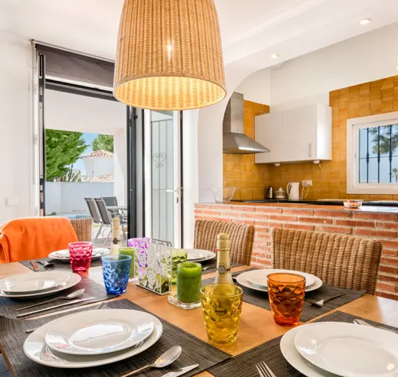 Краткосрочная аренда  отдельно стоящей виллы в Calypso