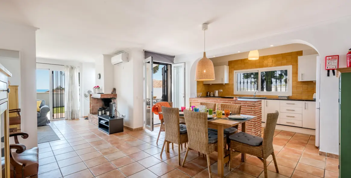 Краткосрочная аренда  отдельно стоящей виллы в Calypso 7