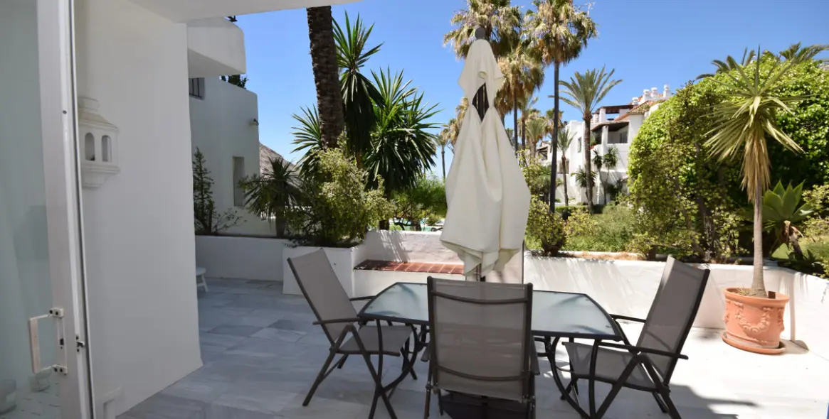Short-term rent of ground floor apartment in Estepona 3