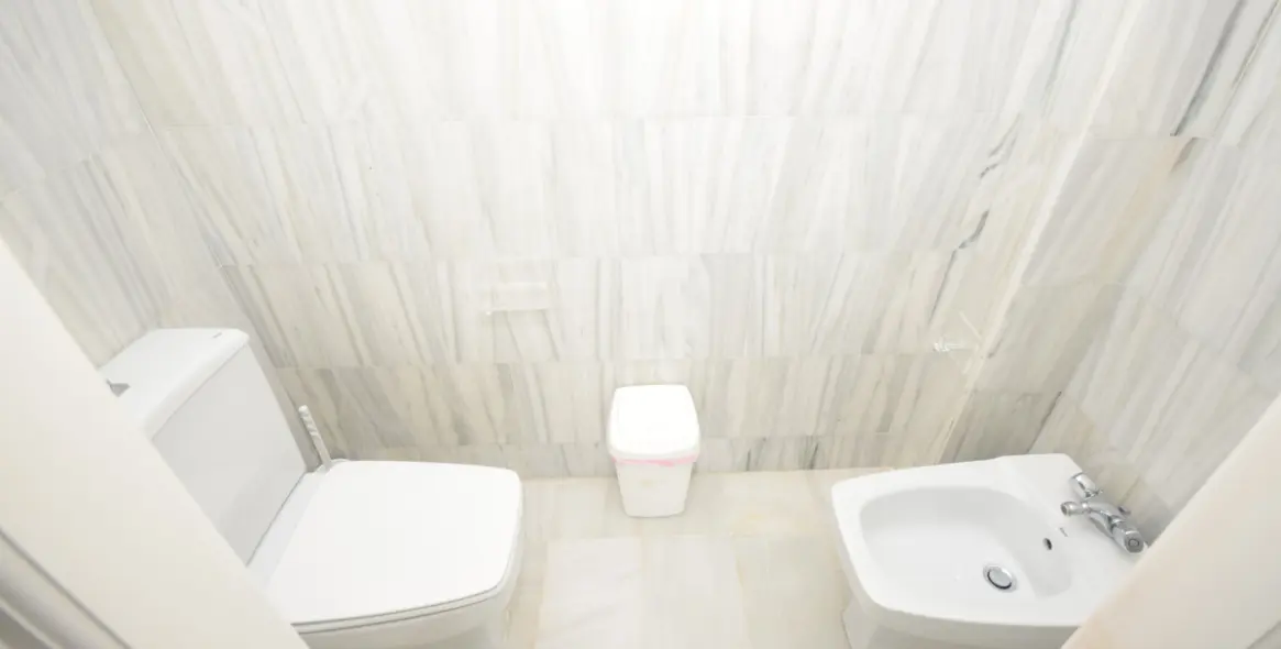 Short-term rent of ground floor apartment in Estepona 14