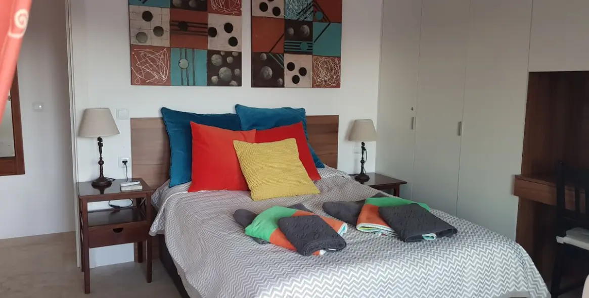 Краткосрочная аренда  отдельно стоящей виллы в Artola 8