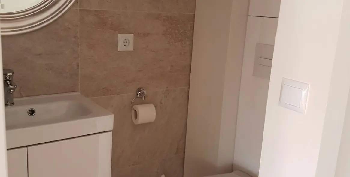 Краткосрочная аренда  отдельно стоящей виллы в Artola 9