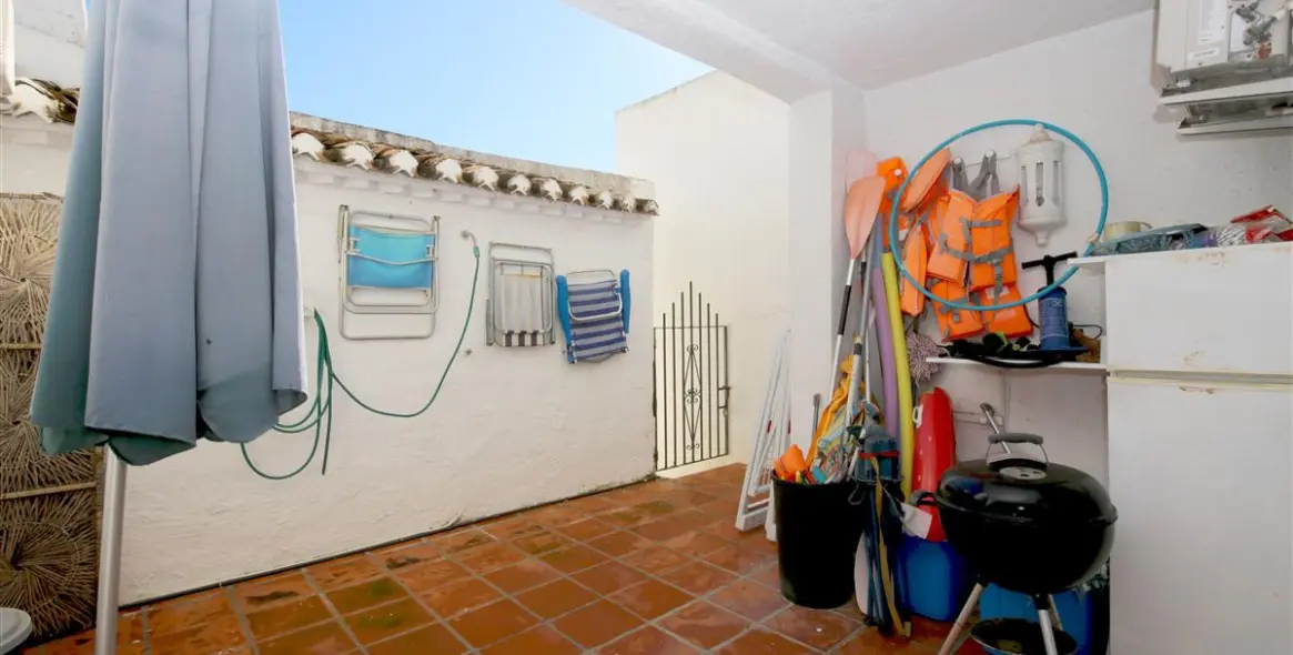 Alquiler a corto plazo de adosado en Estepona 20