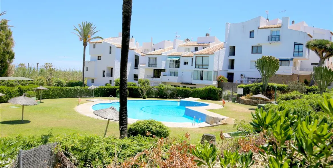 Alquiler a corto plazo de adosado en Estepona 23