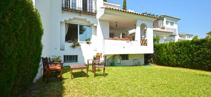 Short-term rent of townhouse in Guadalmina Alta 0