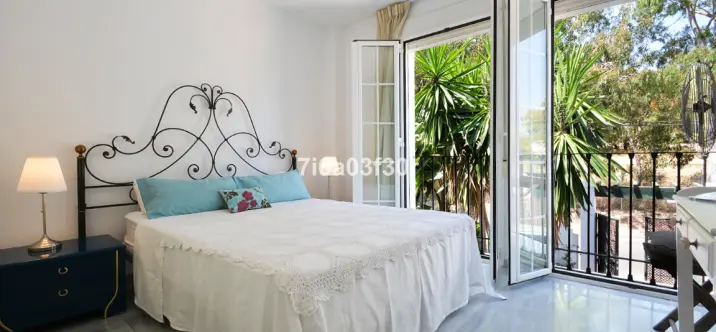 Short-term rent of townhouse in Guadalmina Alta 2