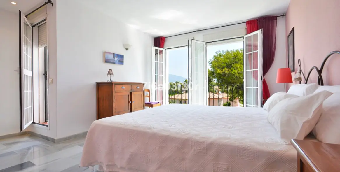 Краткосрочная аренда таунхауса в Guadalmina Alta 16