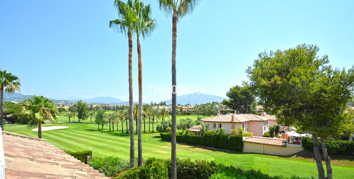 Краткосрочная аренда таунхауса в Guadalmina Alta 18