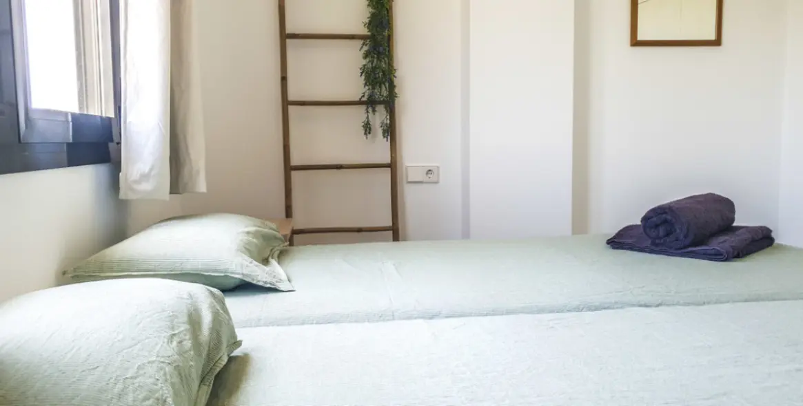 Short-term rent of penthouse in Estepona 22