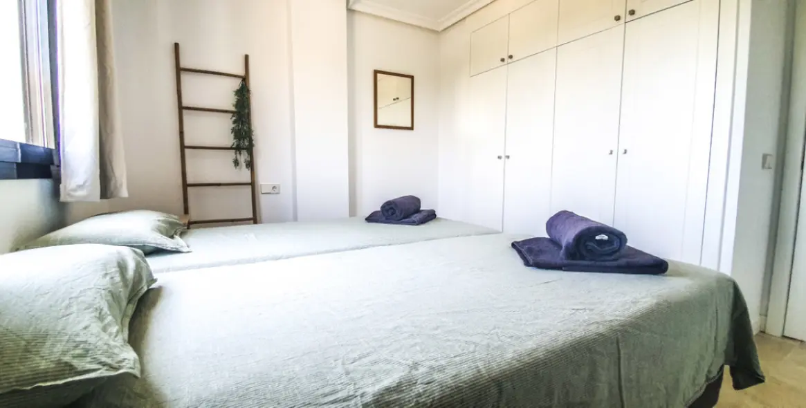 Short-term rent of penthouse in Estepona 23