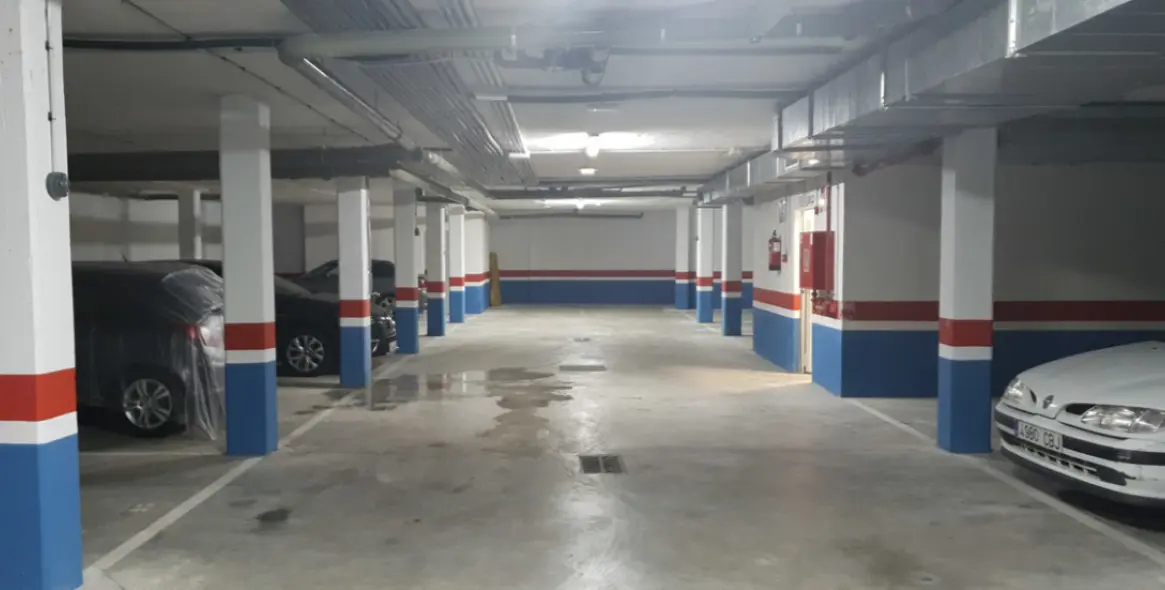 Short-term rent of penthouse in Estepona 46