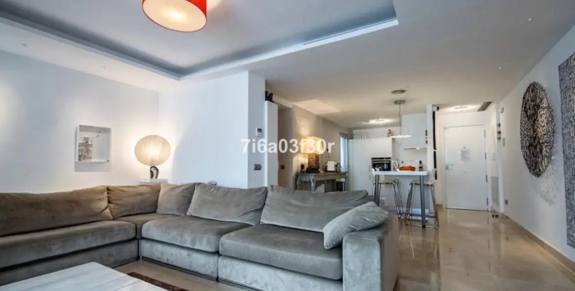 Short-term rent of middle floor apartment in San Pedro de Alcántara 9