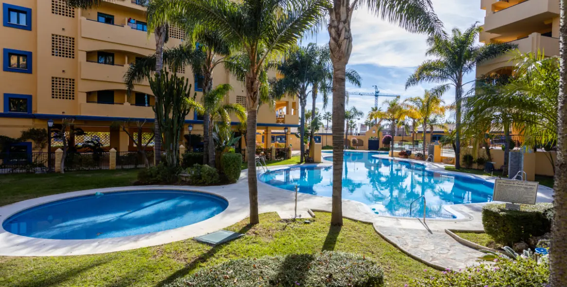 Short-term rent of penthouse in San Pedro de Alcántara 1