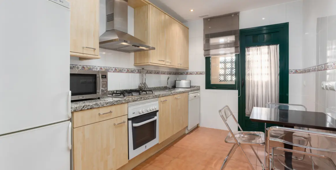 Short-term rent of penthouse in San Pedro de Alcántara 14