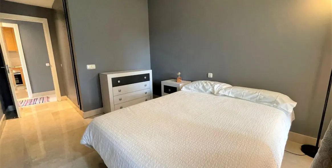 Short-term rent of ground floor apartment in Estepona 15