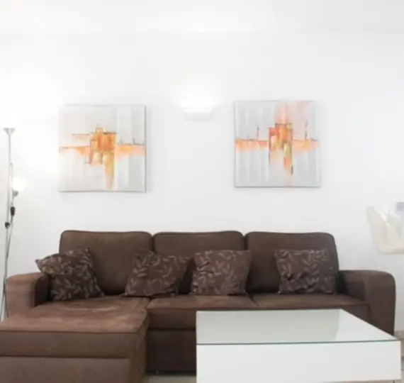 Short-term rent of penthouse in Puerto Banús