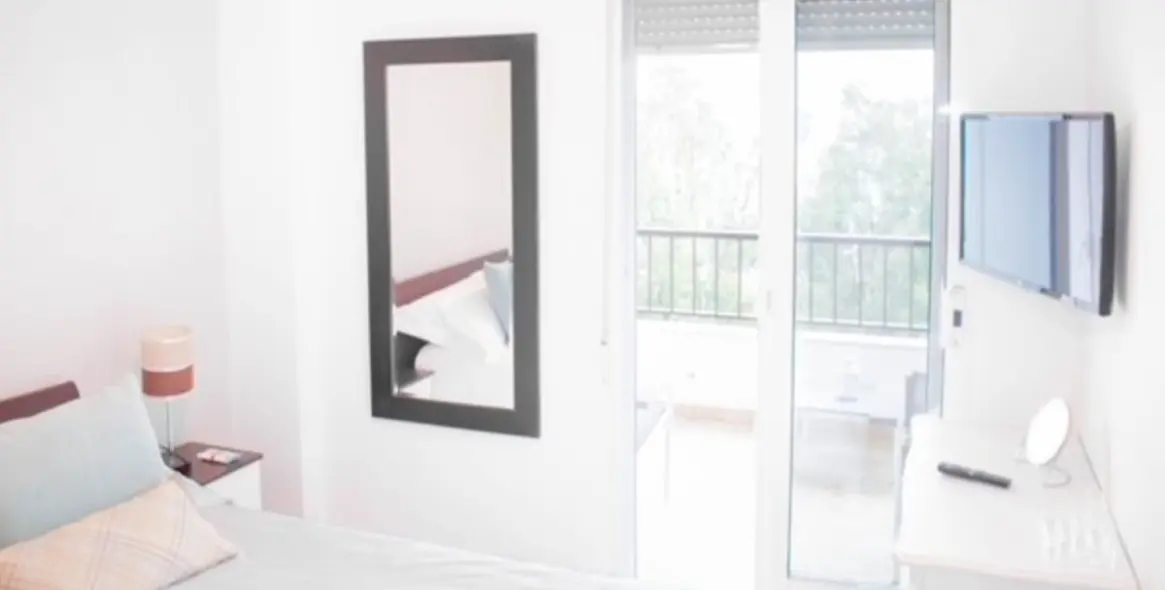 Alquiler a corto plazo de ático en Puerto Banús 5