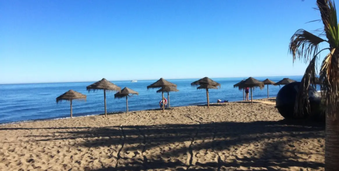 Alquiler a corto plazo de ático en Puerto Banús 18