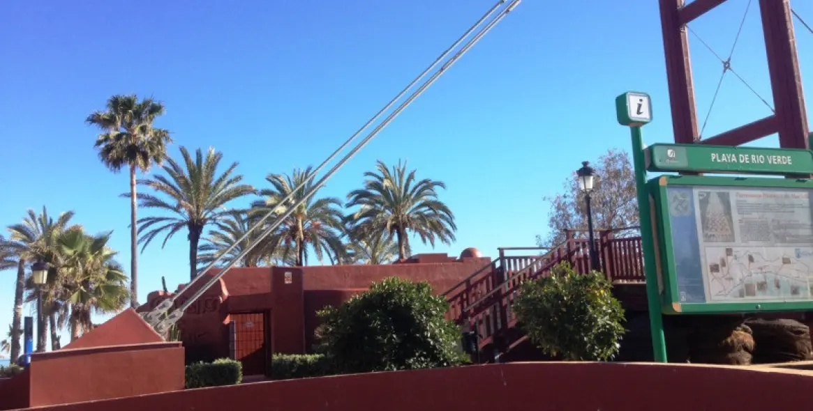 Alquiler a corto plazo de ático en Puerto Banús 19