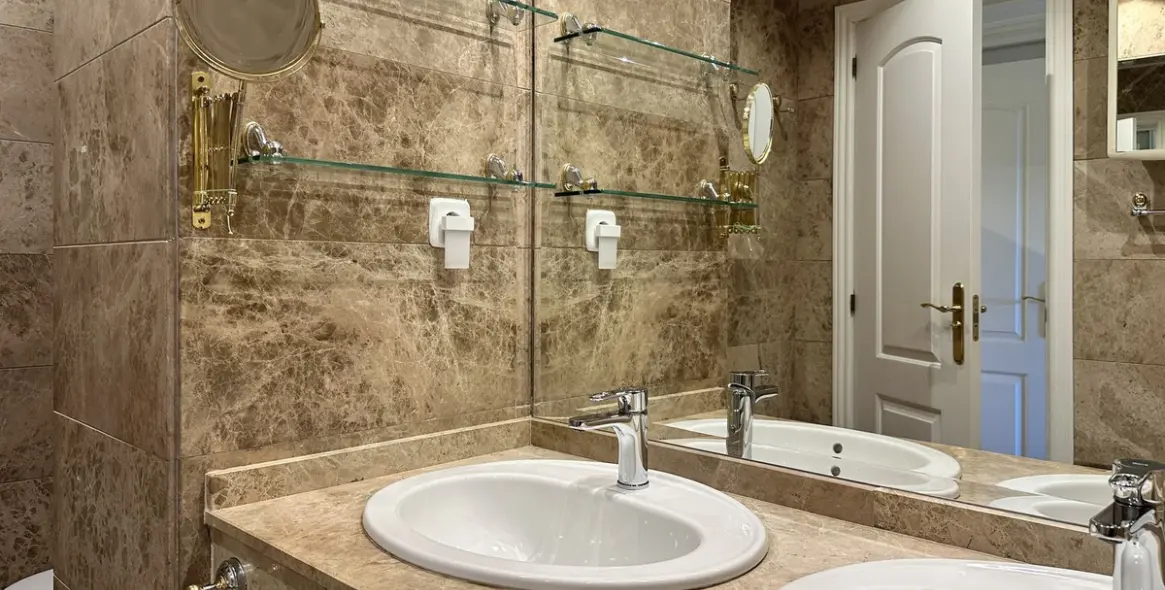 Short-term rent of middle floor apartment in San Pedro de Alcántara 20