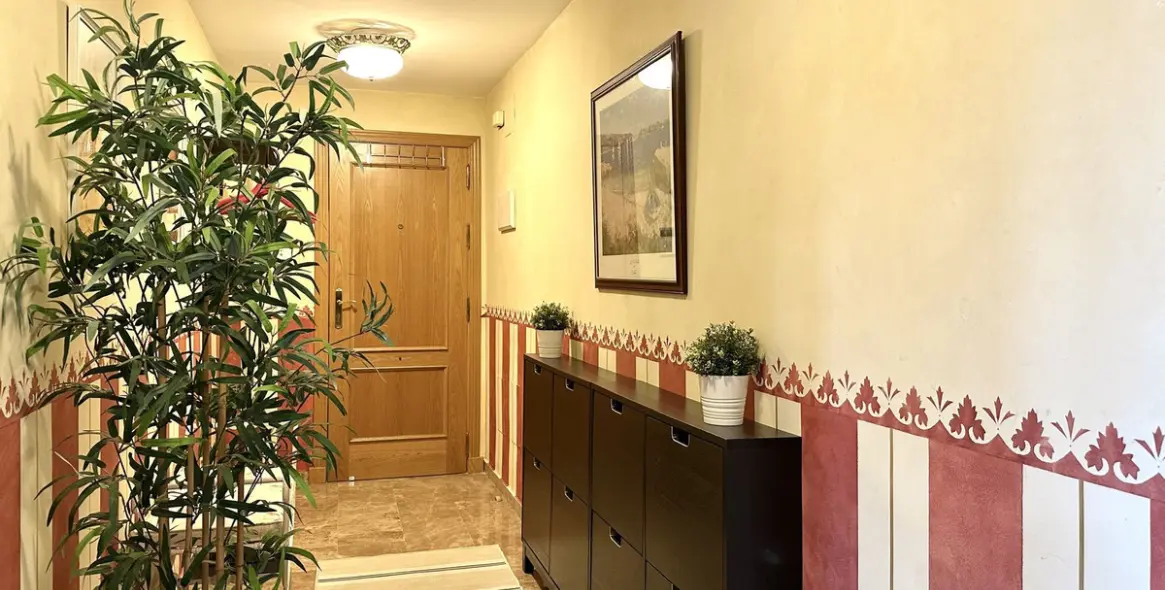 Short-term rent of middle floor apartment in San Pedro de Alcántara 24