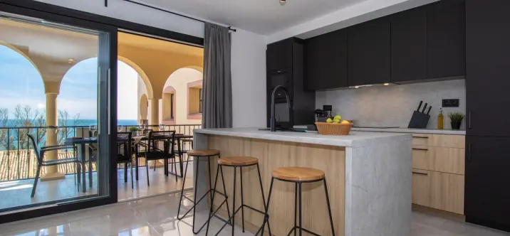 Долгосрочная аренда апартаментов на среднем этаже в Torrenueva 0