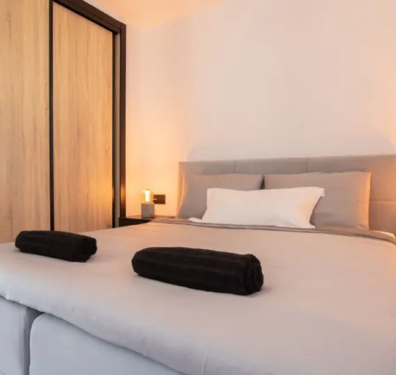 Долгосрочная аренда апартаментов на среднем этаже в Torrenueva