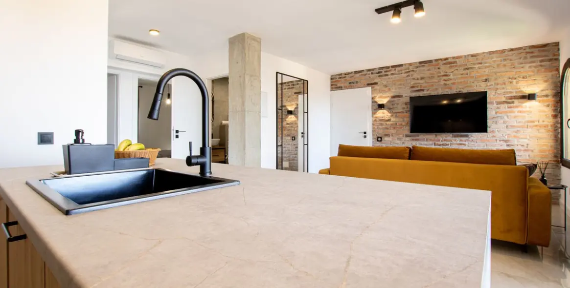 Long-term rent of middle floor apartment in Torrenueva 10