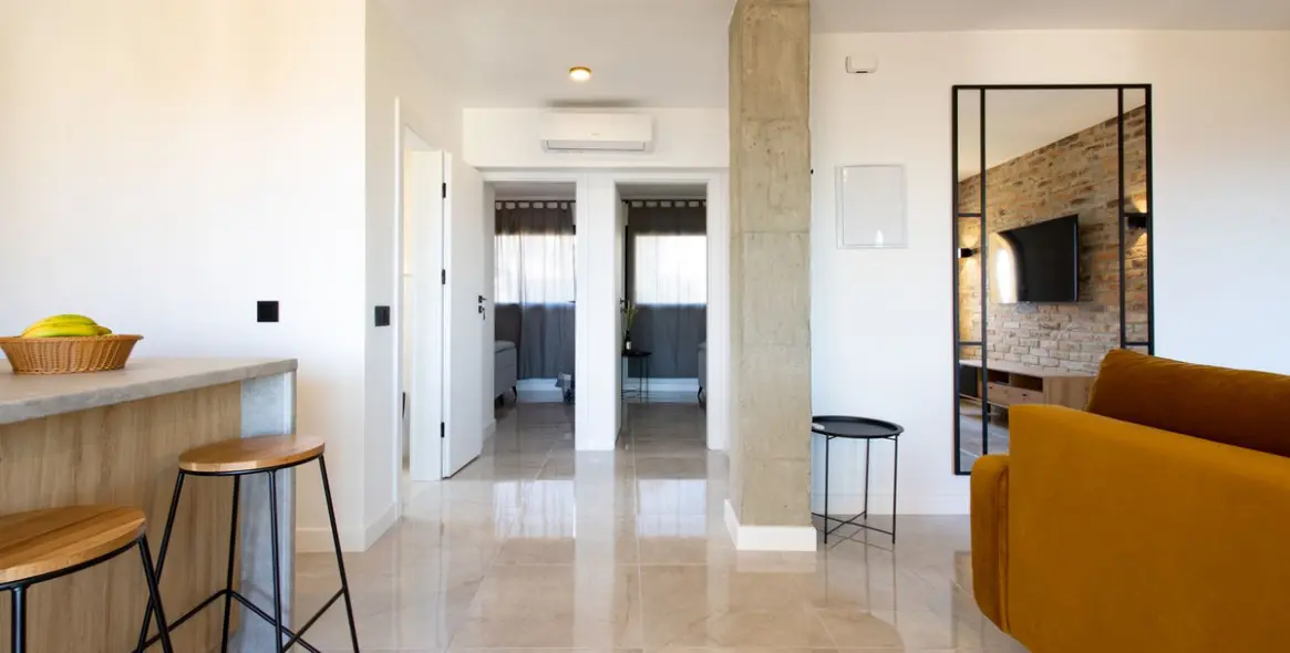 Long-term rent of middle floor apartment in Torrenueva 14