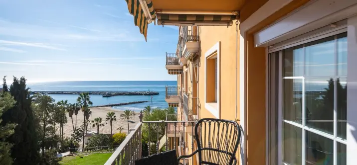 Long-term rent of middle floor apartment in Marbella 3