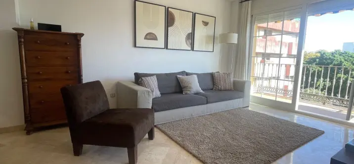 Long-term rent of middle floor apartment in Marbella 4