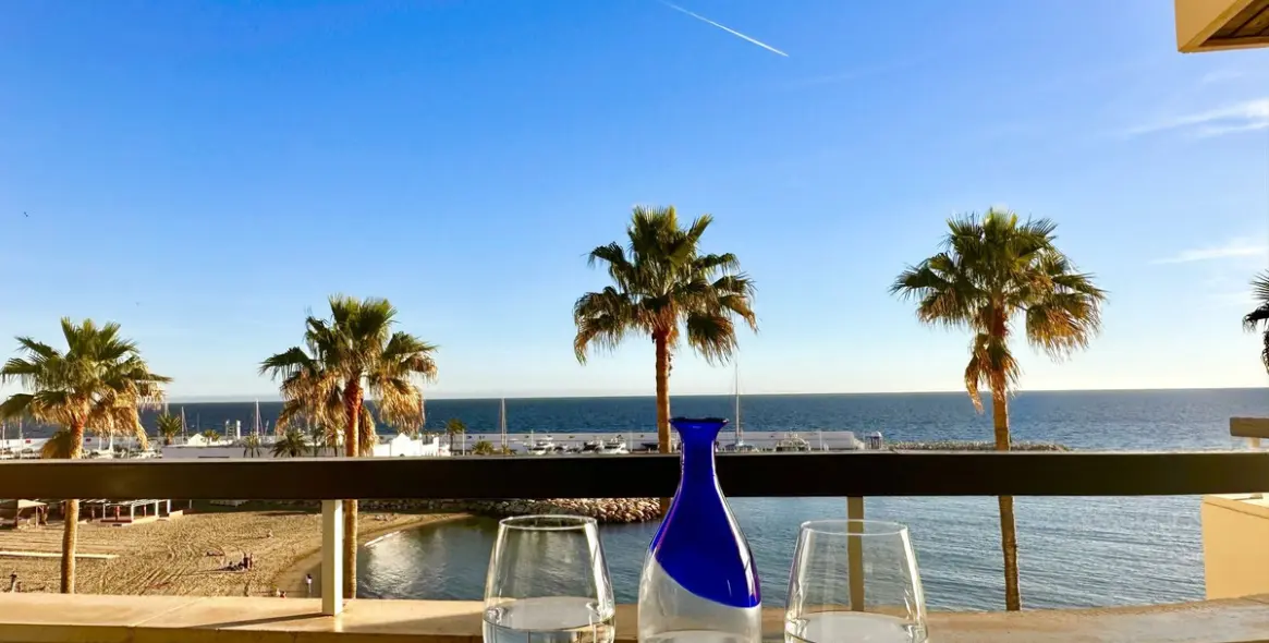 Short-term rent of middle floor apartment in Marbella 1