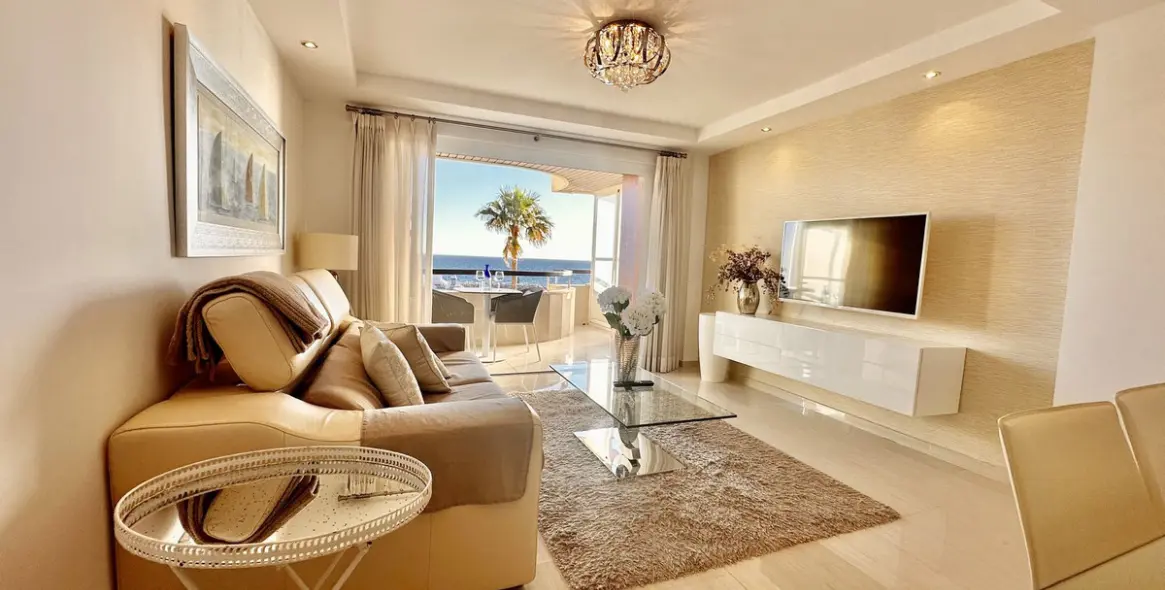 Short-term rent of middle floor apartment in Marbella 12