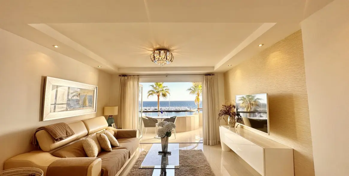 Short-term rent of middle floor apartment in Marbella 13