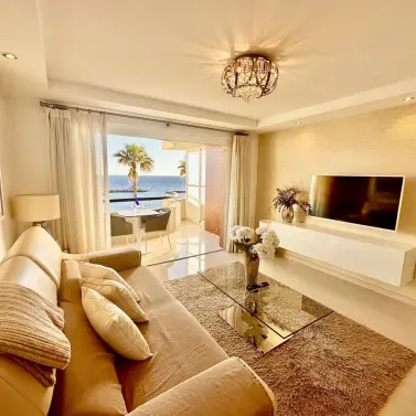 Short-term rent of middle floor apartment in Marbella