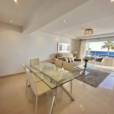 Short-term rent of middle floor apartment in Marbella