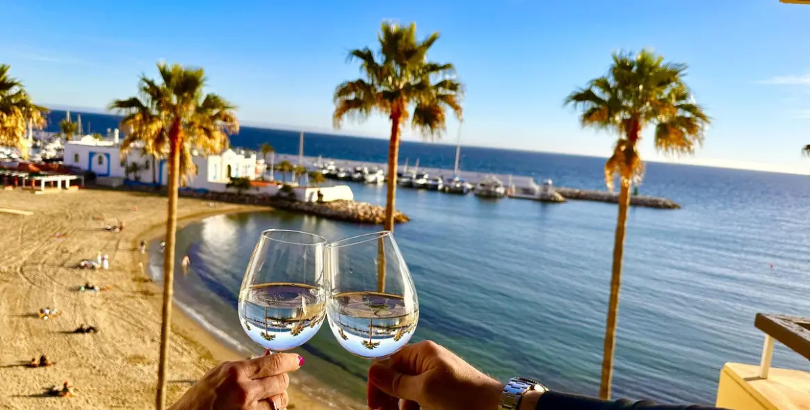 Краткосрочная аренда апартаментов на среднем этаже в Marbella 7