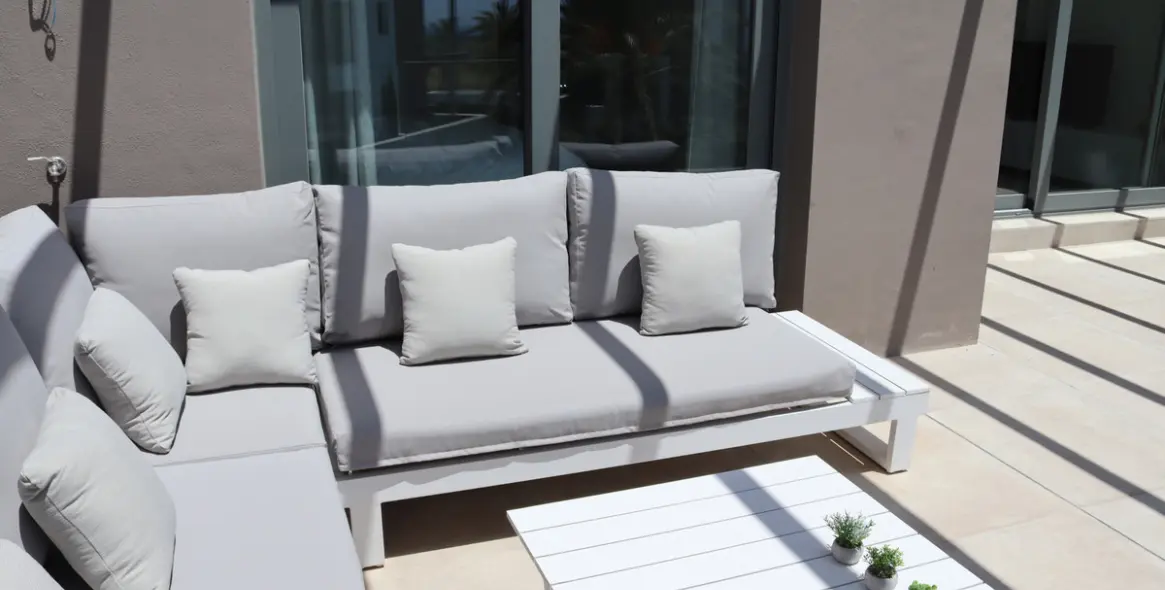 Short-term rent of penthouse in Cancelada 6