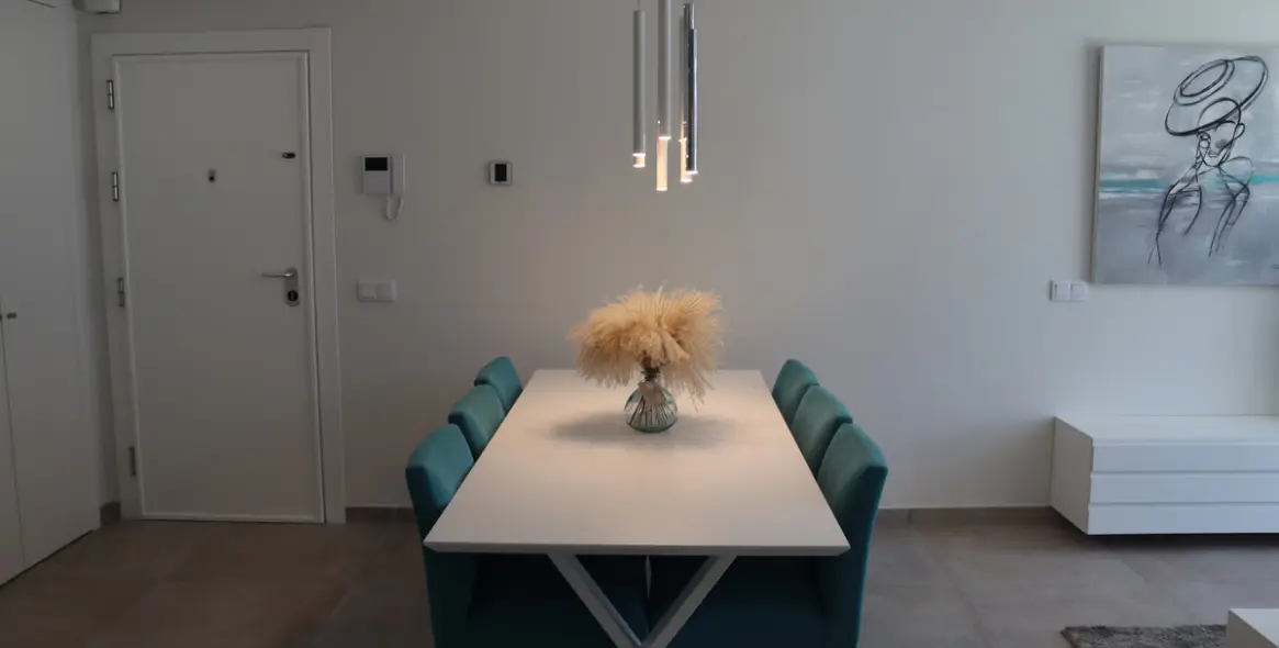 Short-term rent of penthouse in Cancelada 23